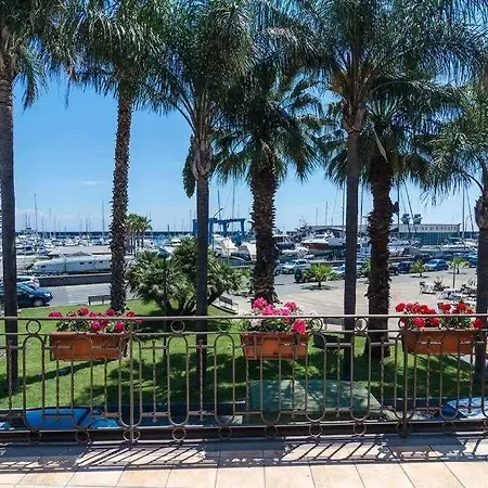 Casa Delle Zammare Fronte Mare Centro Storico * Riposto