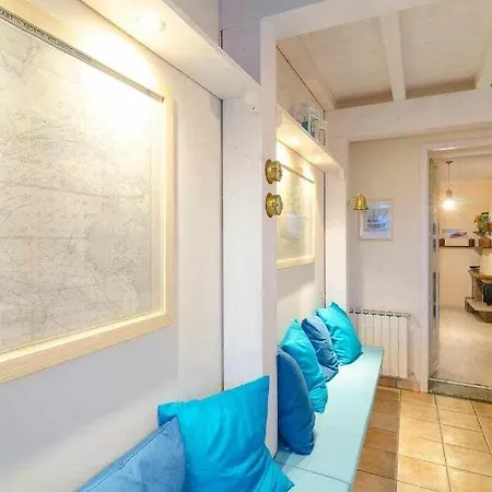 Casa Delle Zammare Fronte Mare Centro Storico Holiday home