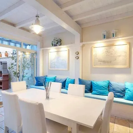 Casa Delle Zammare Fronte Mare Centro Storico Holiday home Riposto