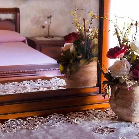 Holiday home Casa Delle Zammare Fronte Mare Centro Storico *