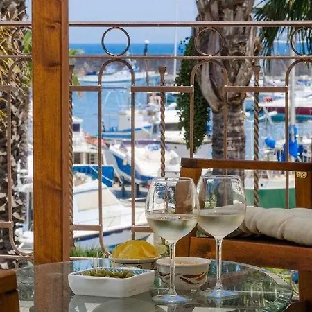 Vakantiehuis Casa Delle Zammare Fronte Mare Centro Storico *