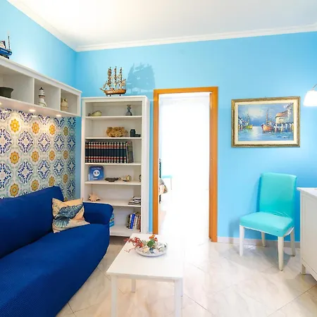 Casa Delle Zammare Fronte Mare Centro Storico Semesterbostad